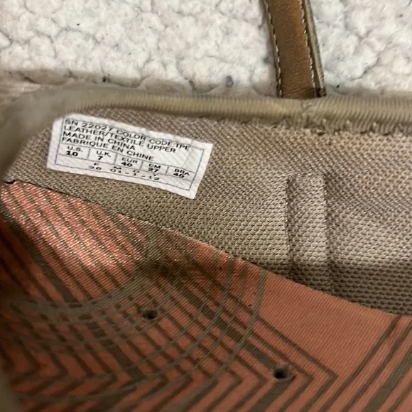 Skechers Mary Jane woman casual shoes size 10 - Picture 8 of 9